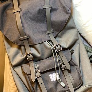 Herschel book bag